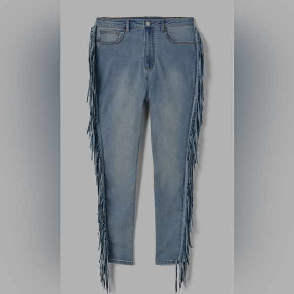 Fashion to Figure Plus Size High Rise Side Fringe Skinny Jeans - Picture 2 of 2